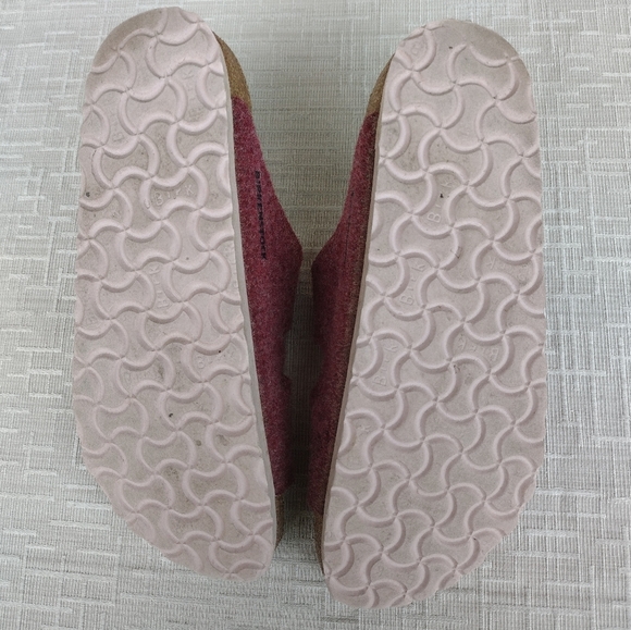 Birkenstock Women's Arizona Raspberry Synthetic Sandal Size 38 US 7 - Picture 6 of 6